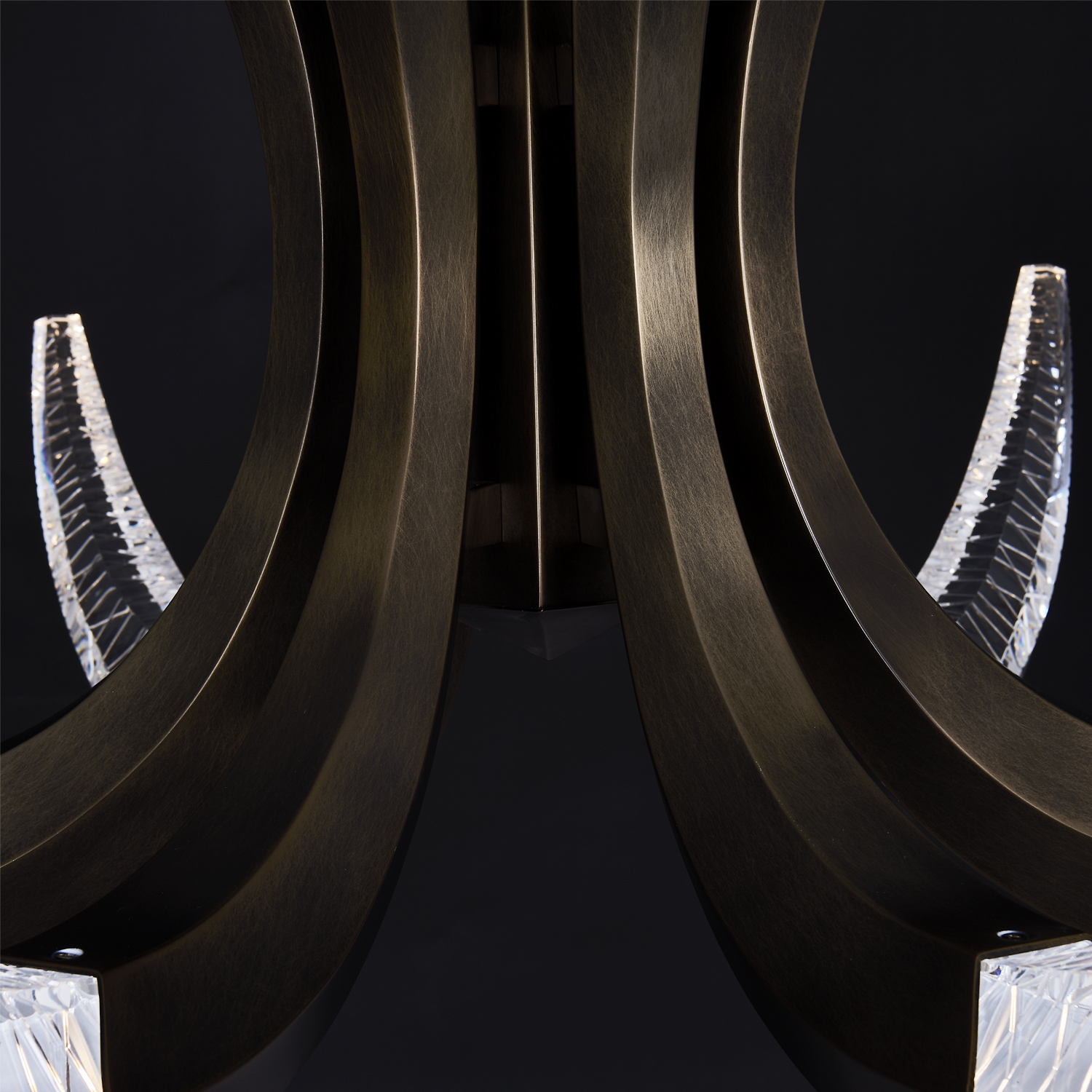 Corna Led Chandelier - Image 5