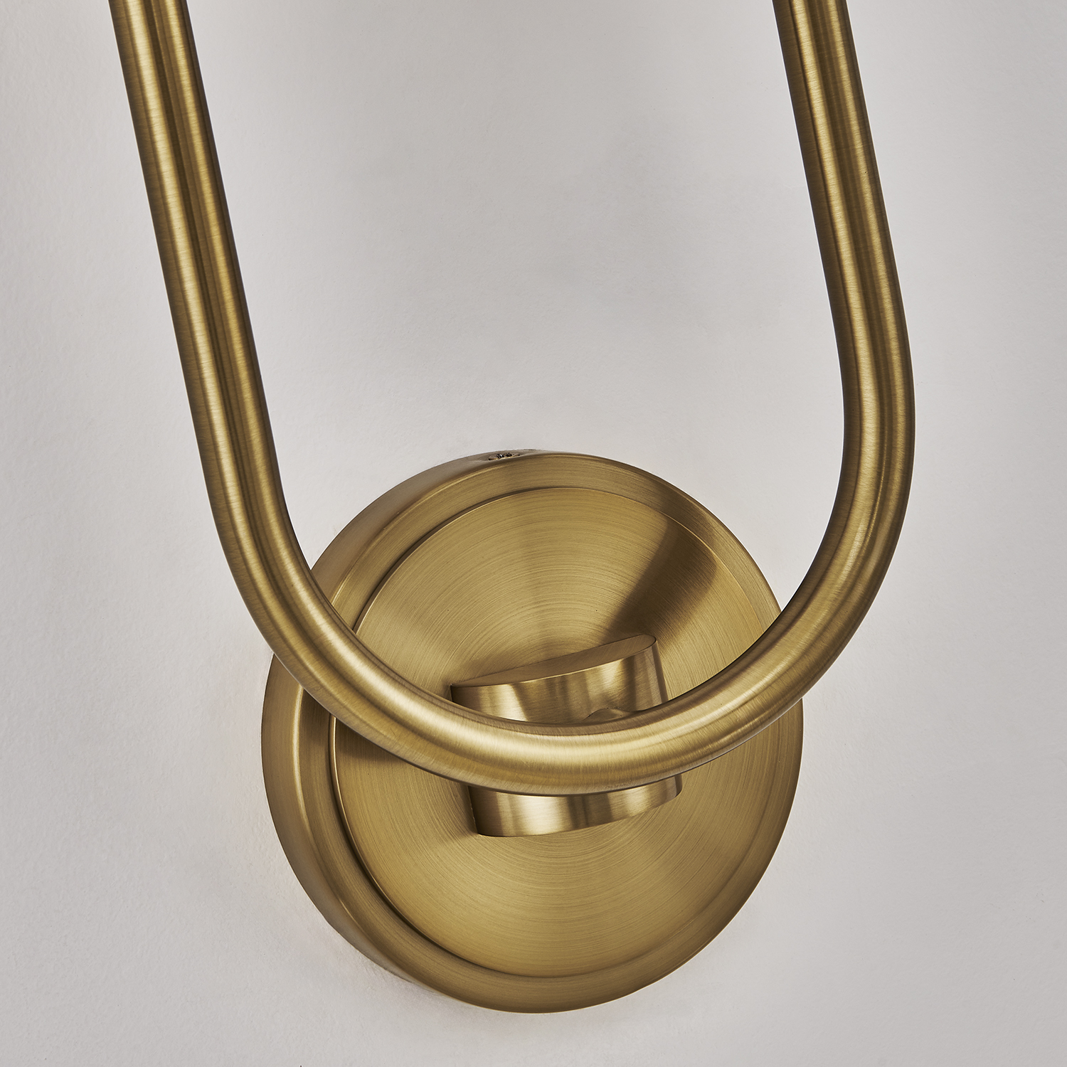 Verde 10-in 2 Light (40-watt) Satin Brass Wall Sconce - Image 9