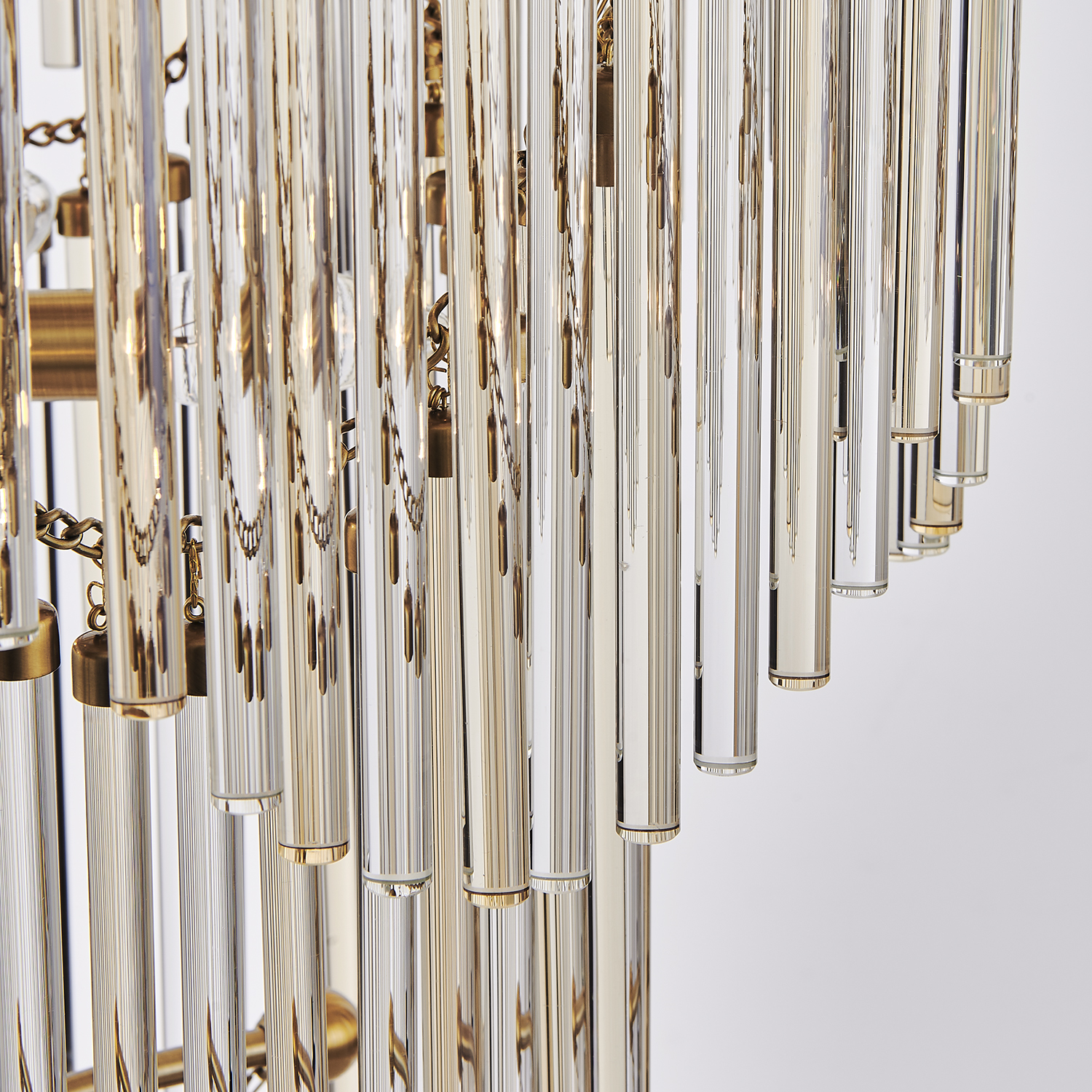 Adorn 35.75-in 40 Light (40-watt) Vintage Brass Chandelier - Image 6