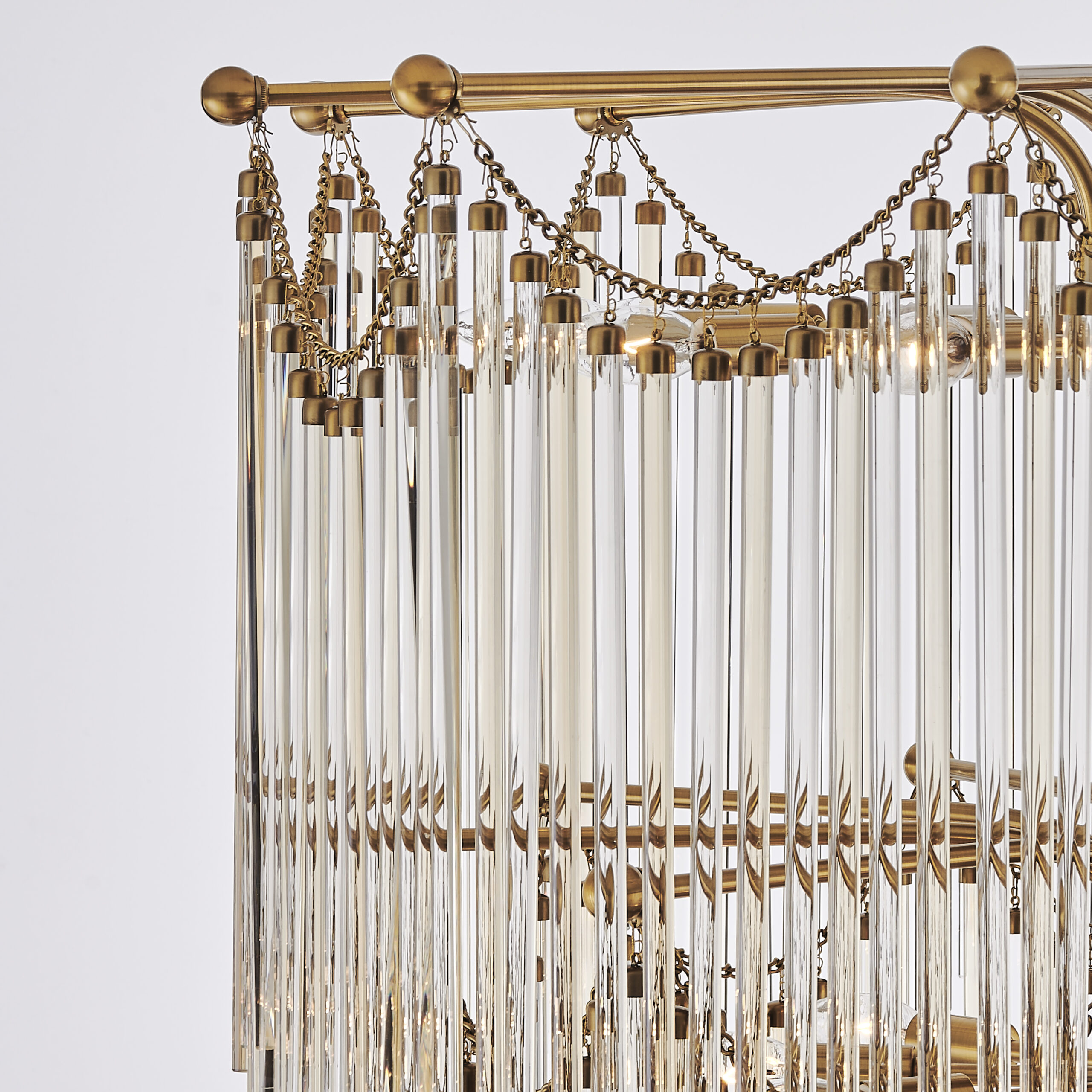 Adorn 35.75-in 40 Light (40-watt) Vintage Brass Chandelier - Image 9