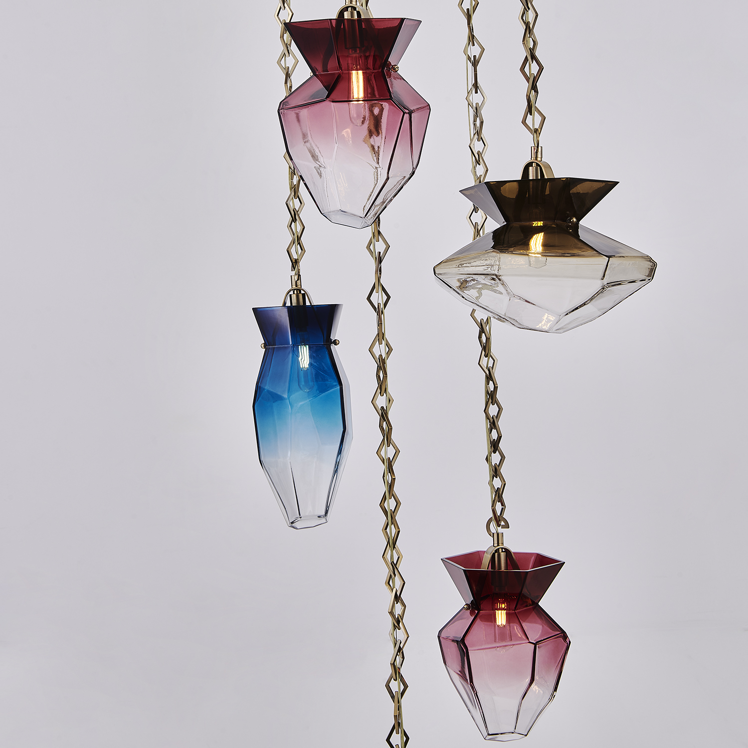 Bolsa 31-in 6 Light (40-watt) Winter Brass Chandelier - Image 11