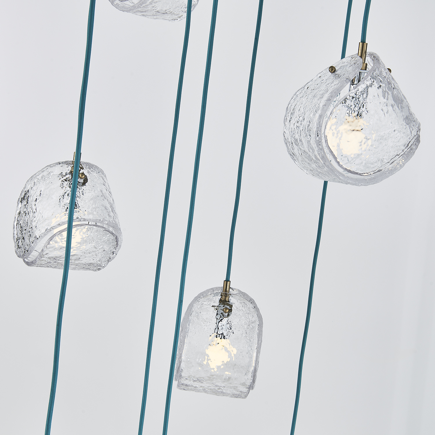 Pallina 32-in 9 Light (40-watt) Winter Brass Chandelier - Image 5