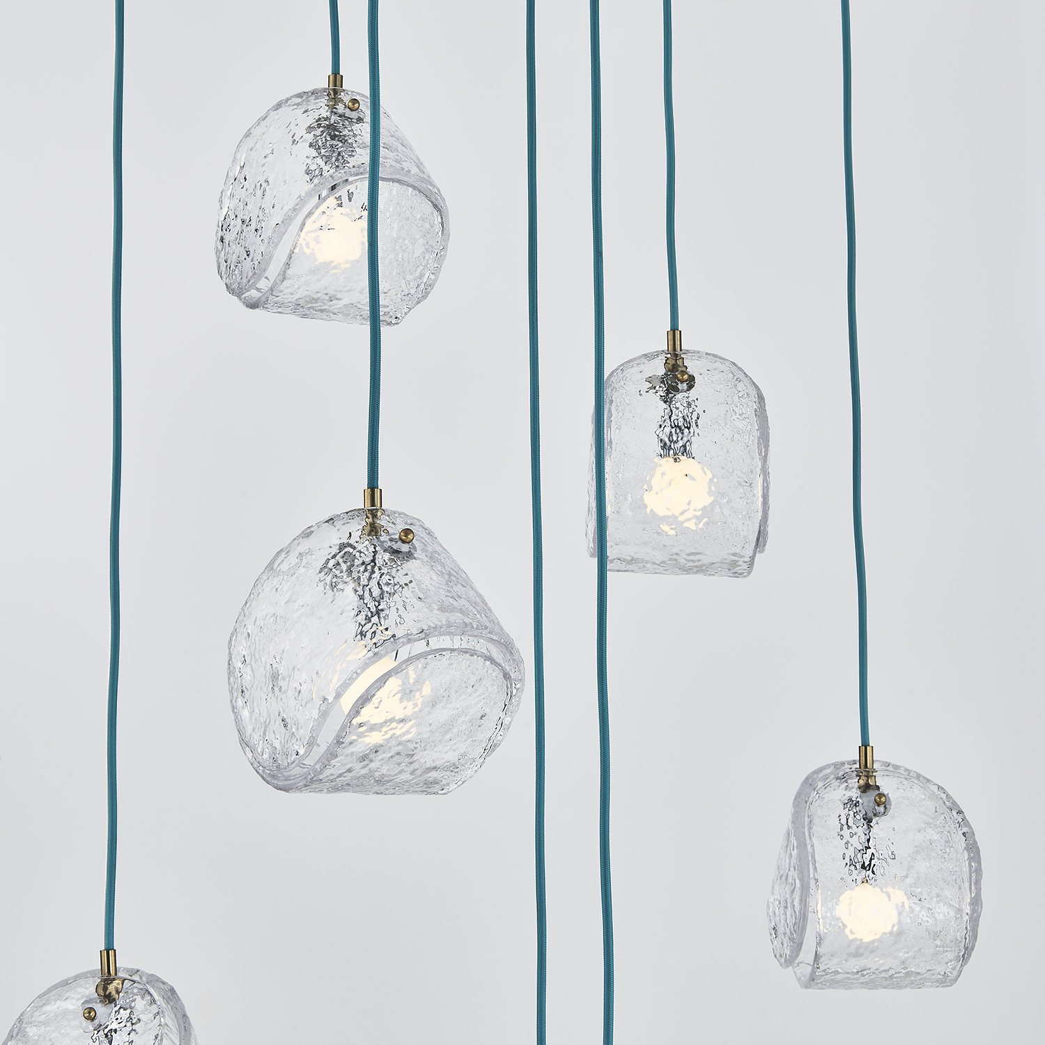 Pallina 32-in 9 Light (40-watt) Winter Brass Chandelier - Image 7