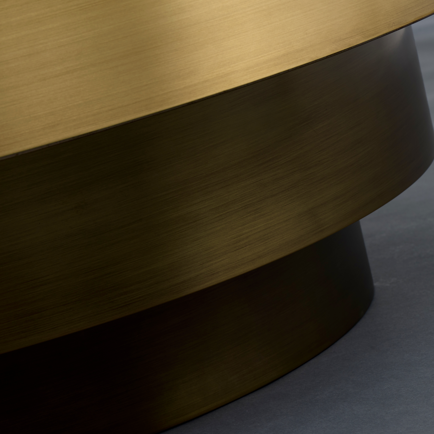 Laureato Cocktail Table - Image 3