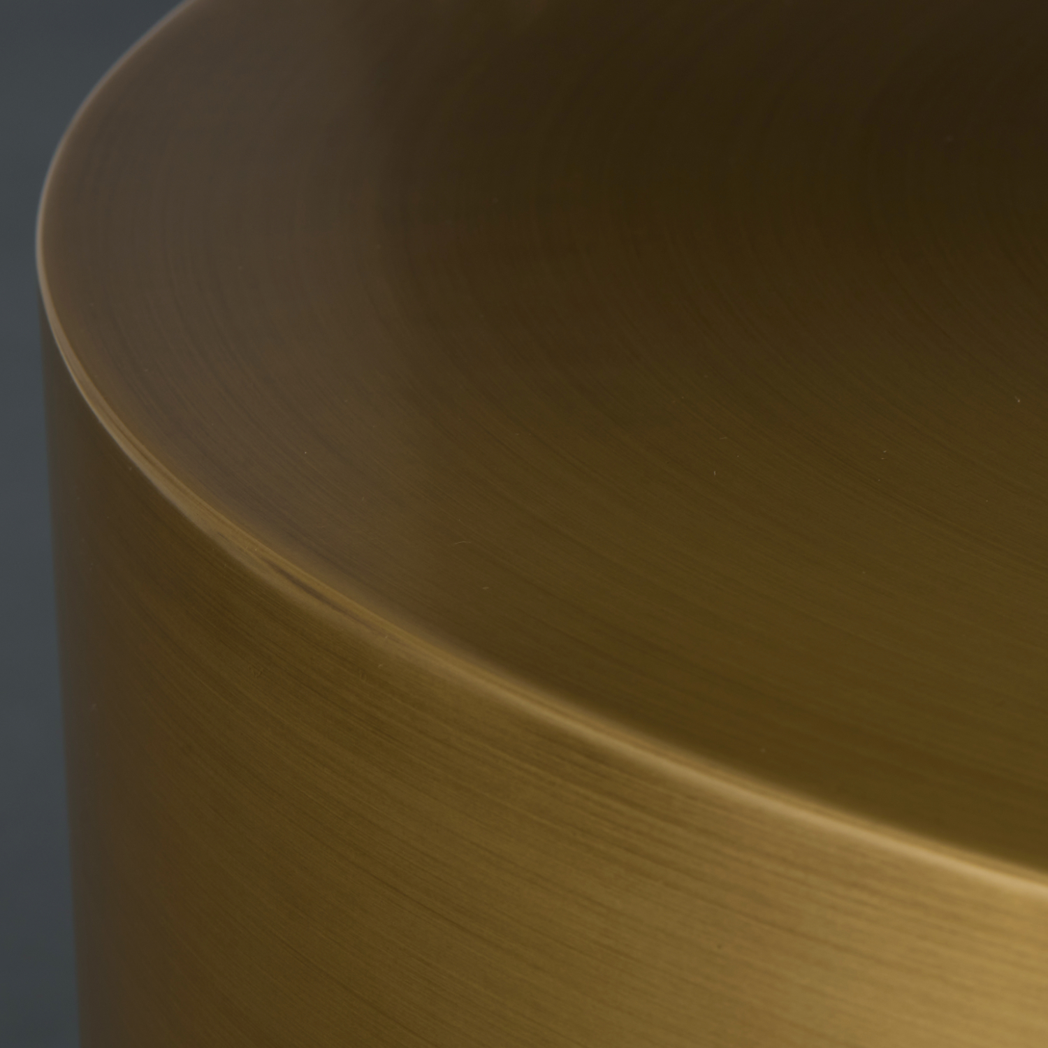 Laureato Cocktail Table - Image 5
